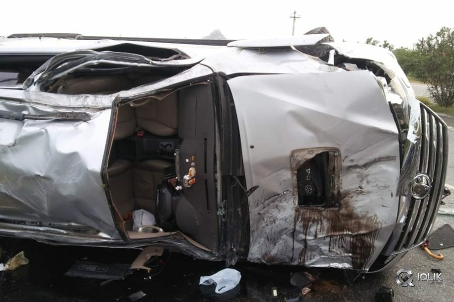 Nandamuri-Harikrishna-Accident-Photos